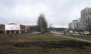 Медиафасад «ТЦ Изумруды»