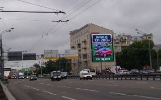 Медиафасад «Шоссе Энтузиастов, д. 10»