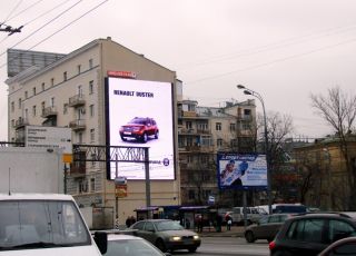 Медиафасад «Шоссе Энтузиастов, д. 10»